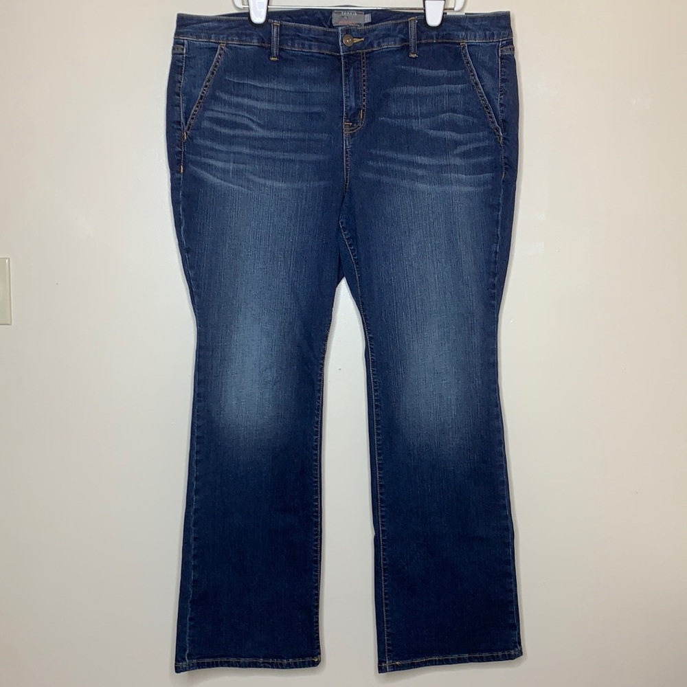 TORRID Mid-Rise Slim Boot Vintage Stretch Whiskered Denim Jeans, NEW Size 22 R